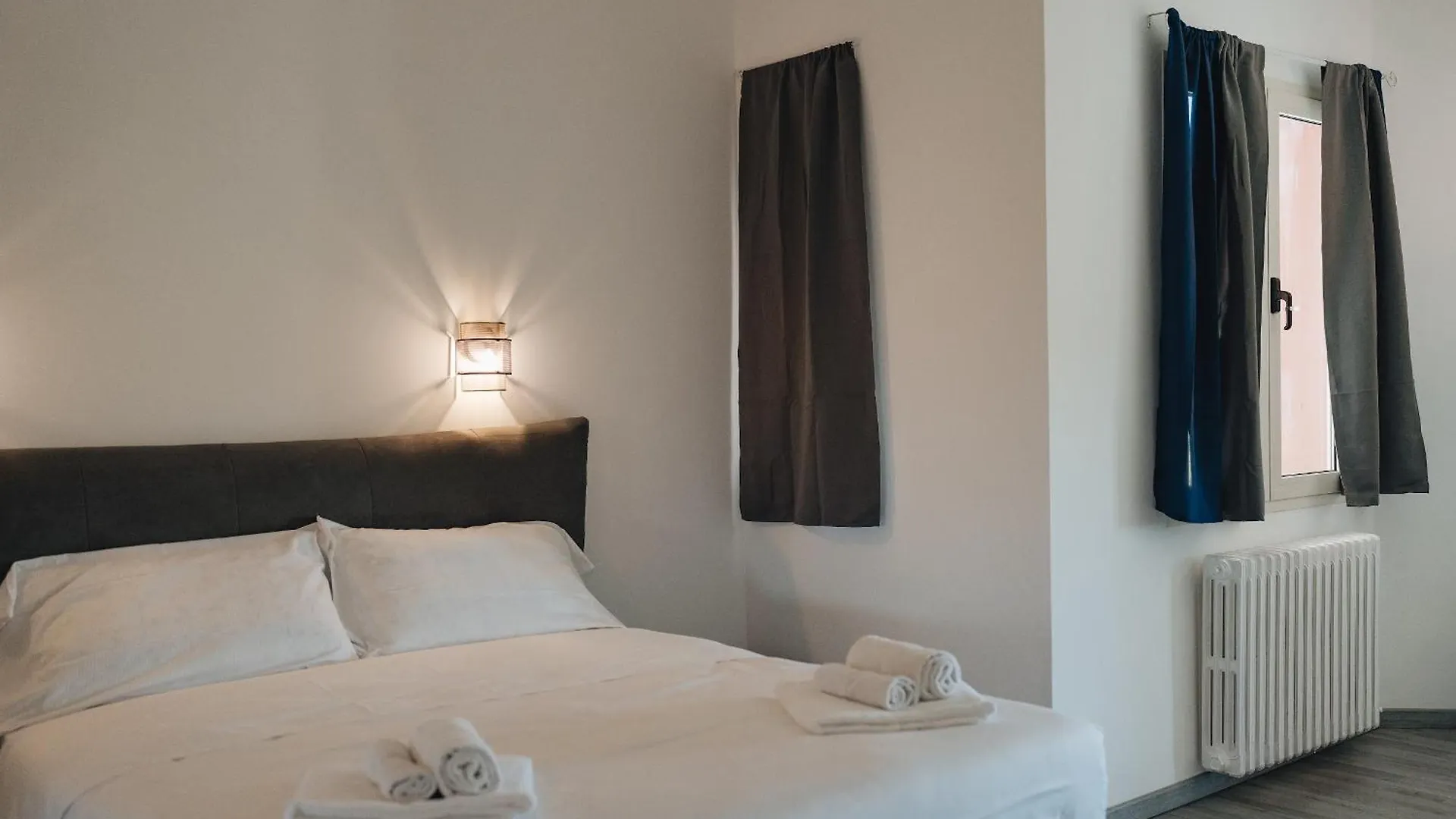 **  Castel dʼArio Hotel Edelweiss Mantova איטליה